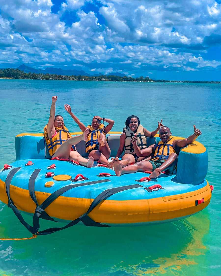 Thrifty Adventures travellers in Mauritius over New Year